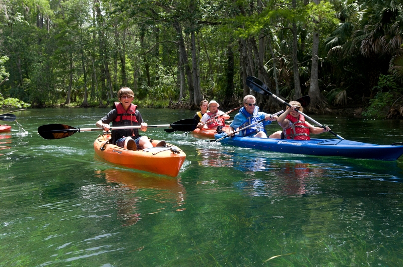 Families kayaking the crystal clear Silver Springs.